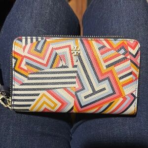 Tory Burch Multicolor Geometric Wallet/Wristlet.